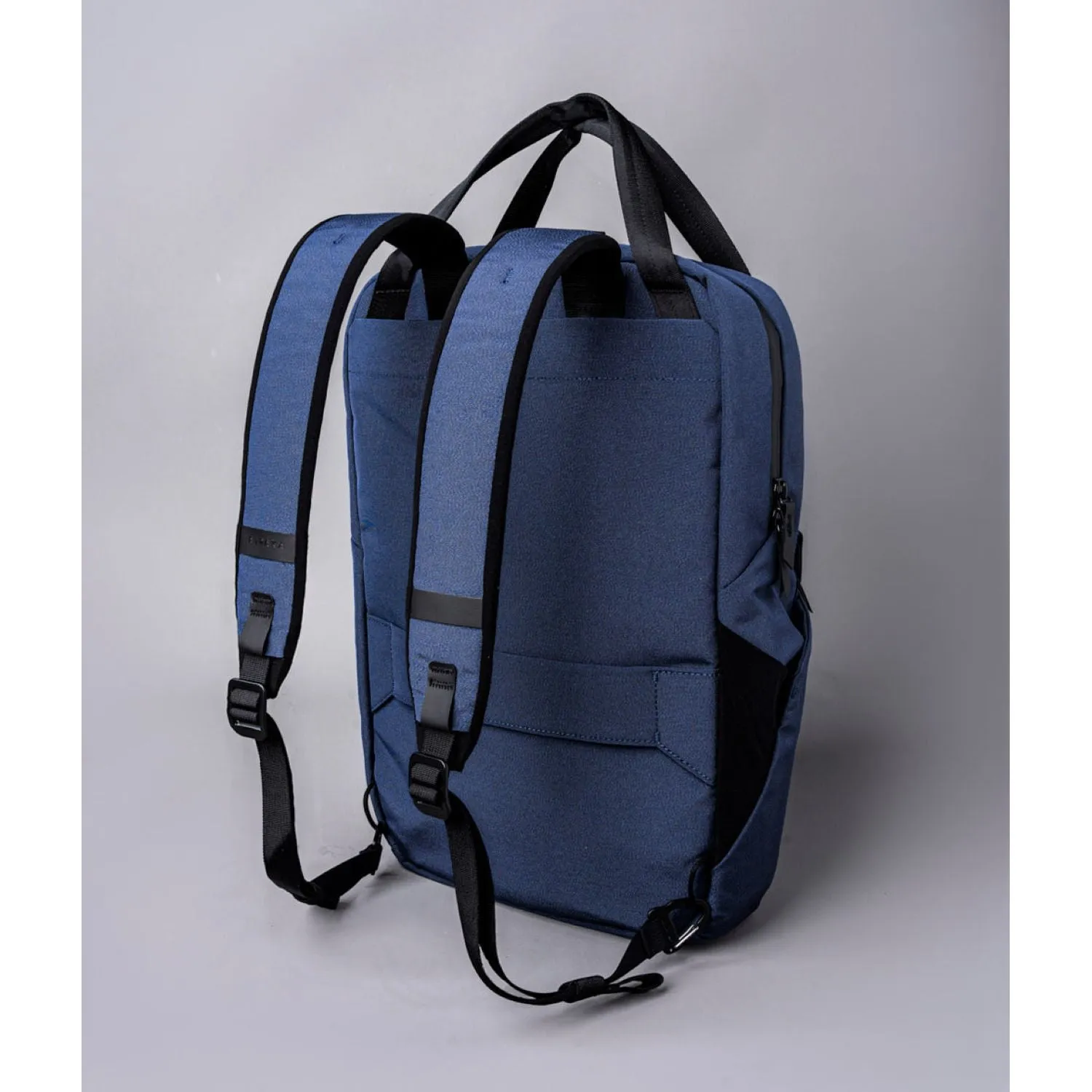 ALPAKA Bravo Tote Pack Axoflux 300D
