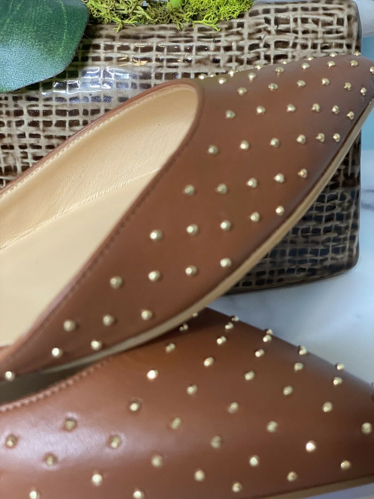 Authentic Christian Louboutin Iriza Studded  Ballerina Flats Size 37 (7)