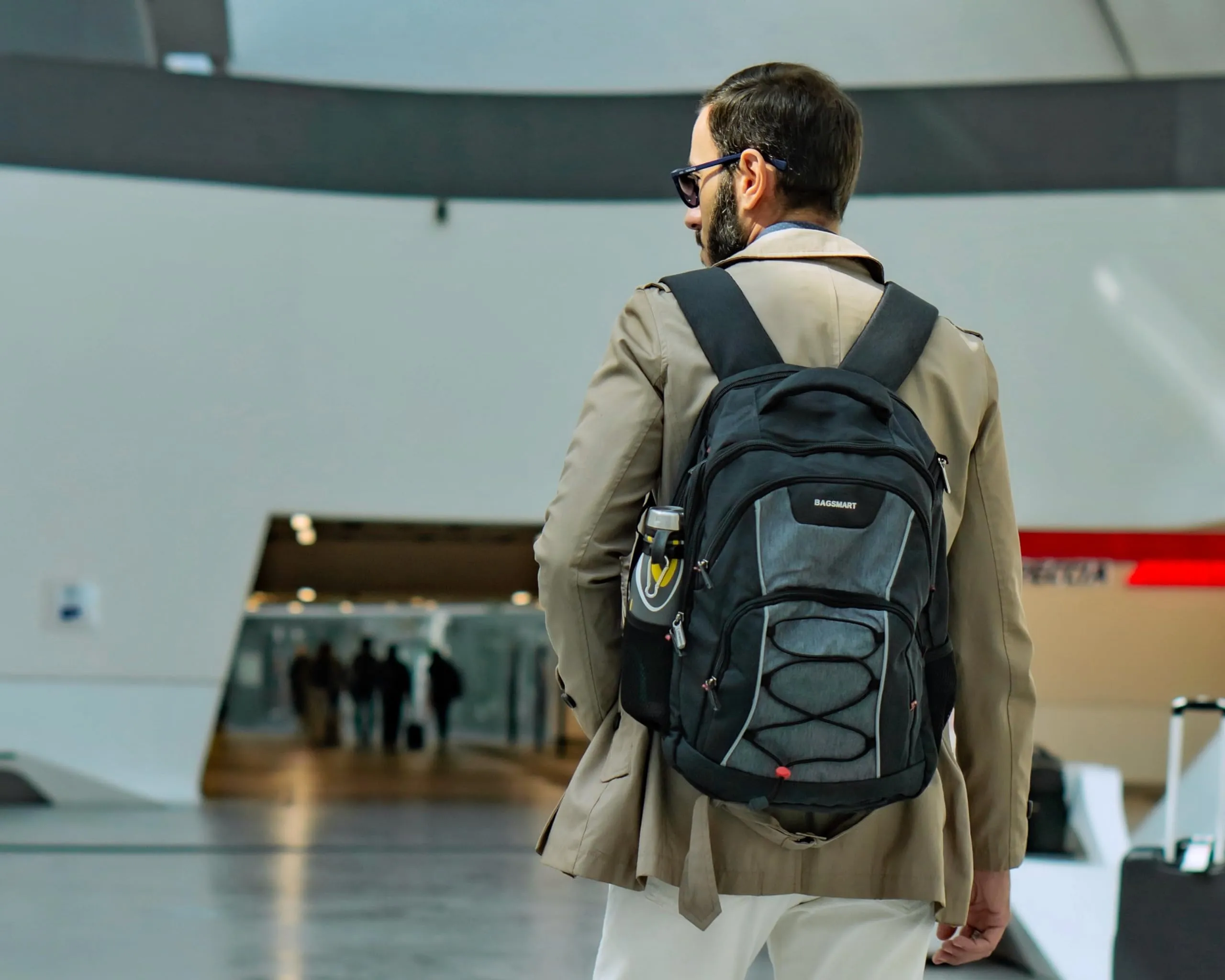 BAGSMART Water Resistant Laptop Backpack with USB Charger