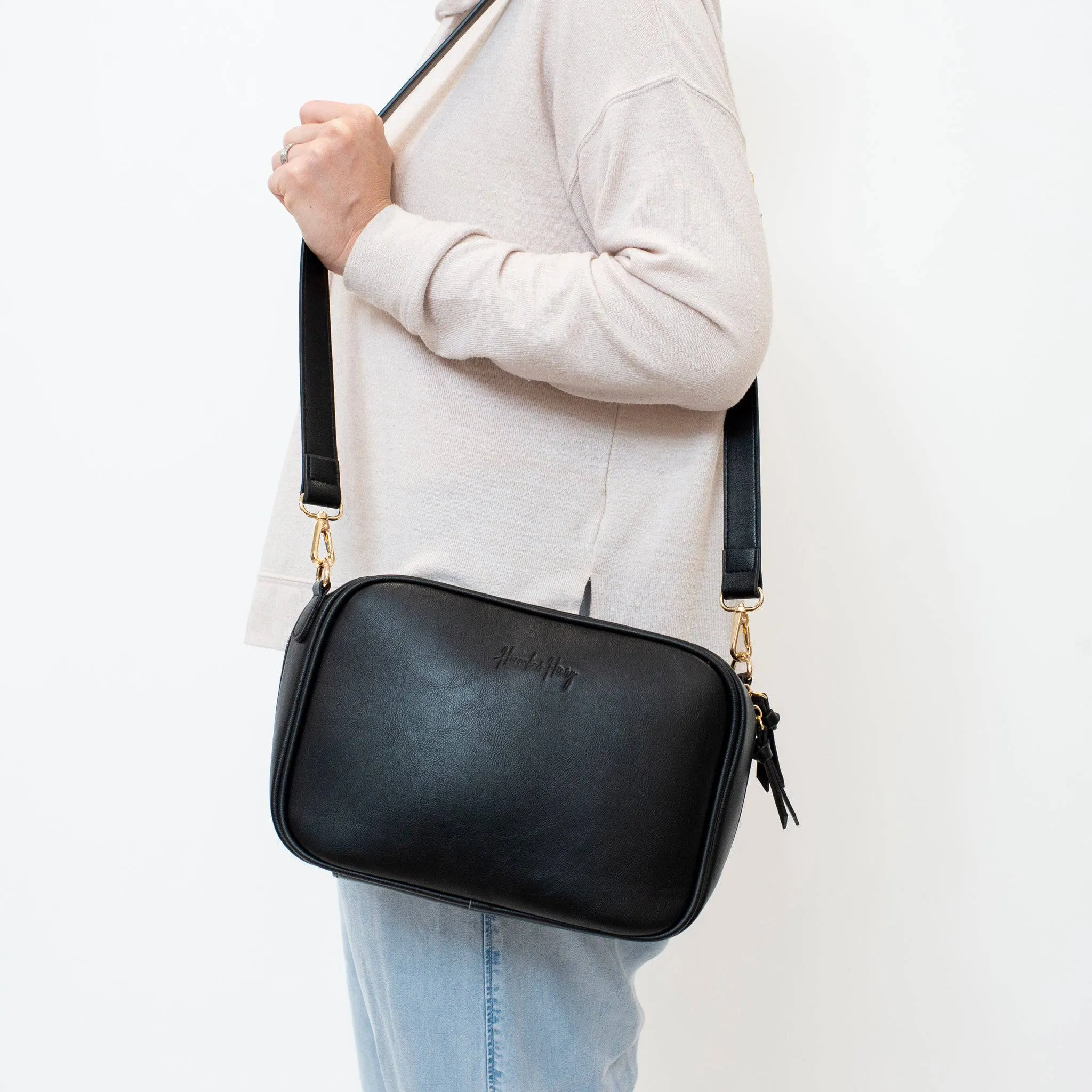 Chloe Diaper Clutch | Black