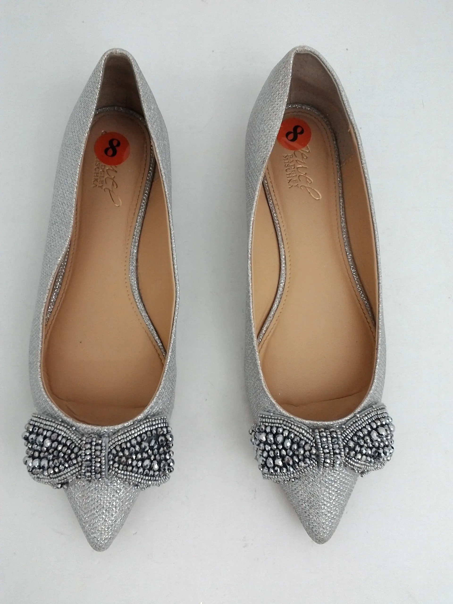Jewel Badgley Mischka Women's Silver Flats Size 8