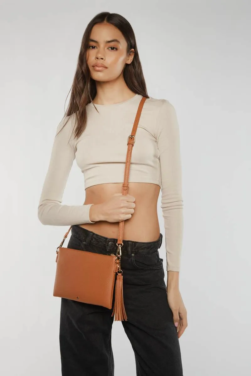 Kourtney - Caramel Pebble