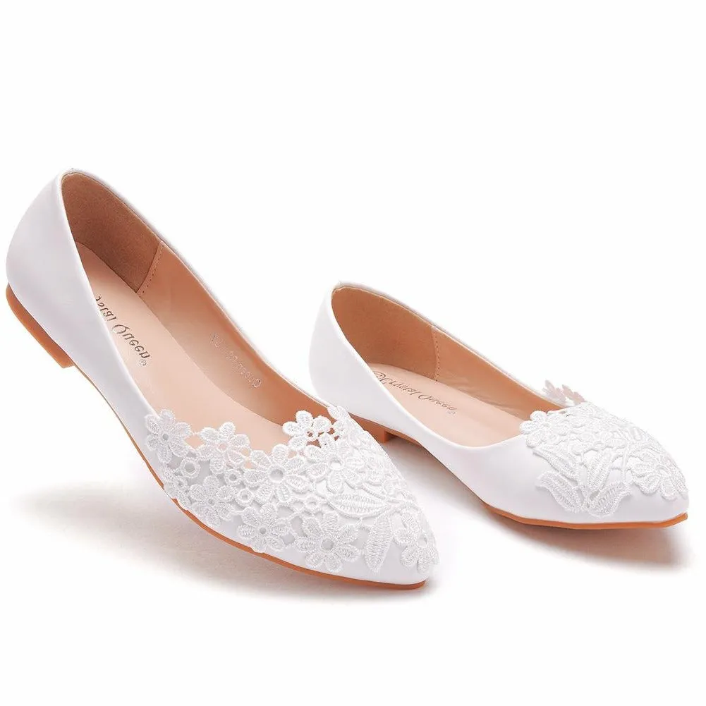 Lace Pointed Toe Flats
