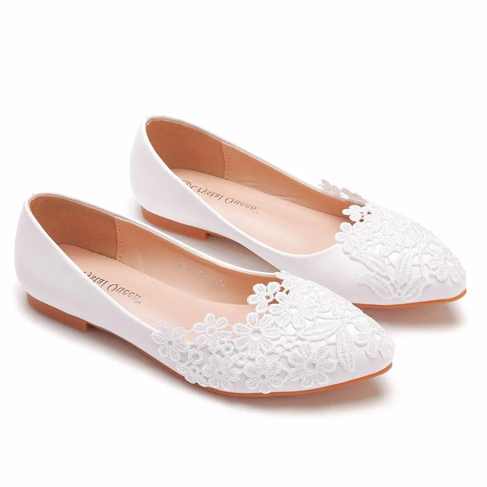 Lace Pointed Toe Flats