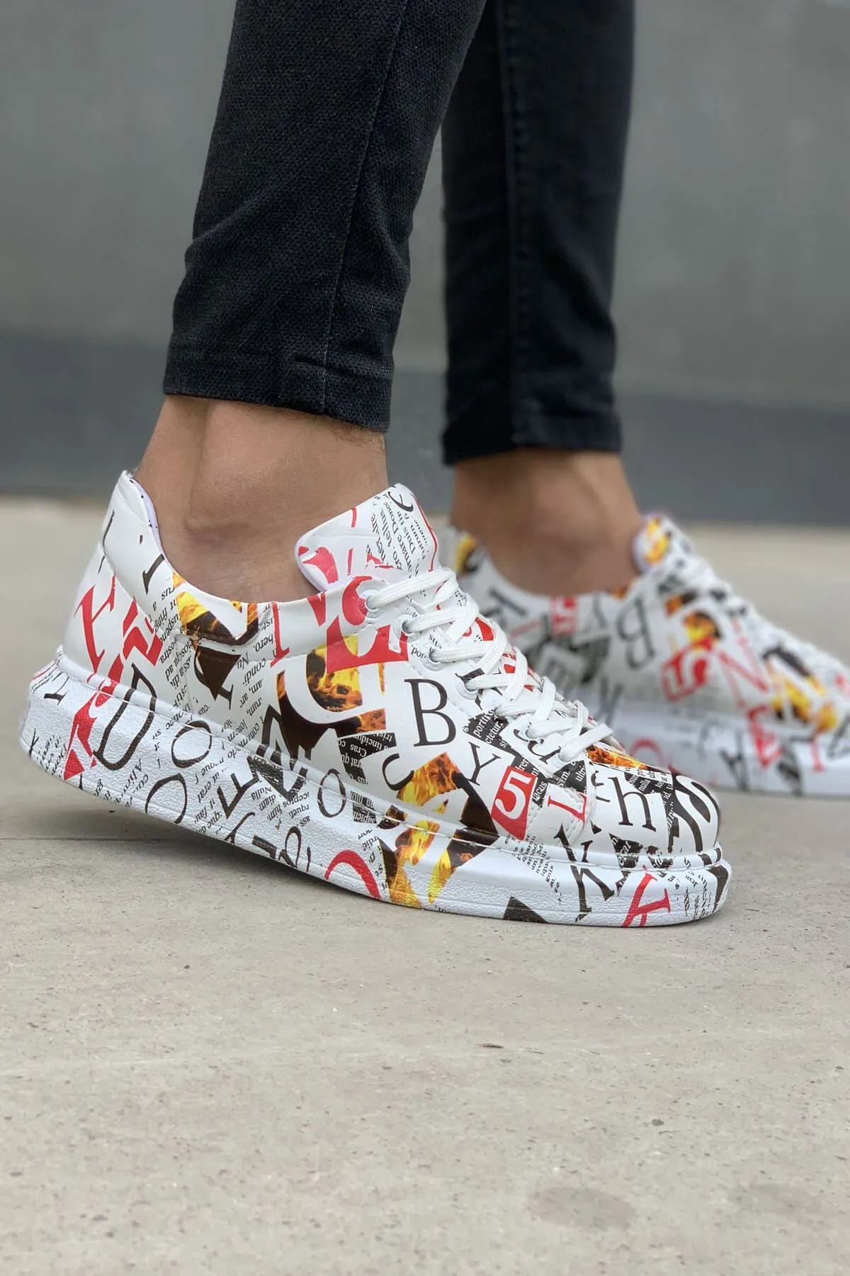 Men Shoes Magazine Printing Sneaker