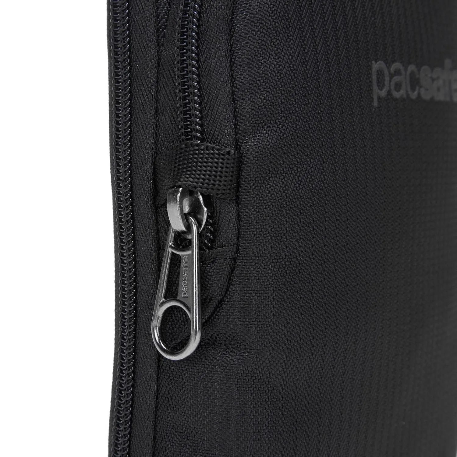 Pacsafe Daysafe Econyl Anti-Theft Tech Crossbody