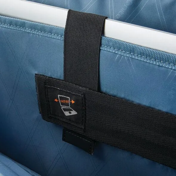 Samsonite Pro Slim Messenger 15.6" Bag