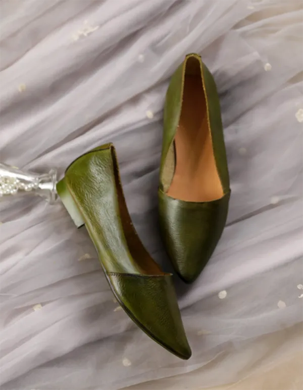 Spring Pointed Low-Heeled Flat Work Shoes Red